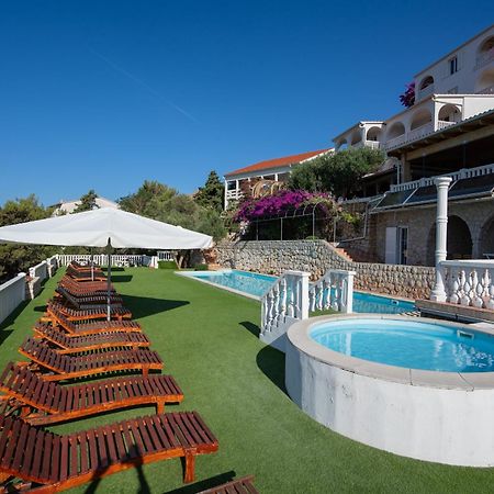 Garden Resort - Apartments Maslina Potocnica ภายนอก รูปภาพ