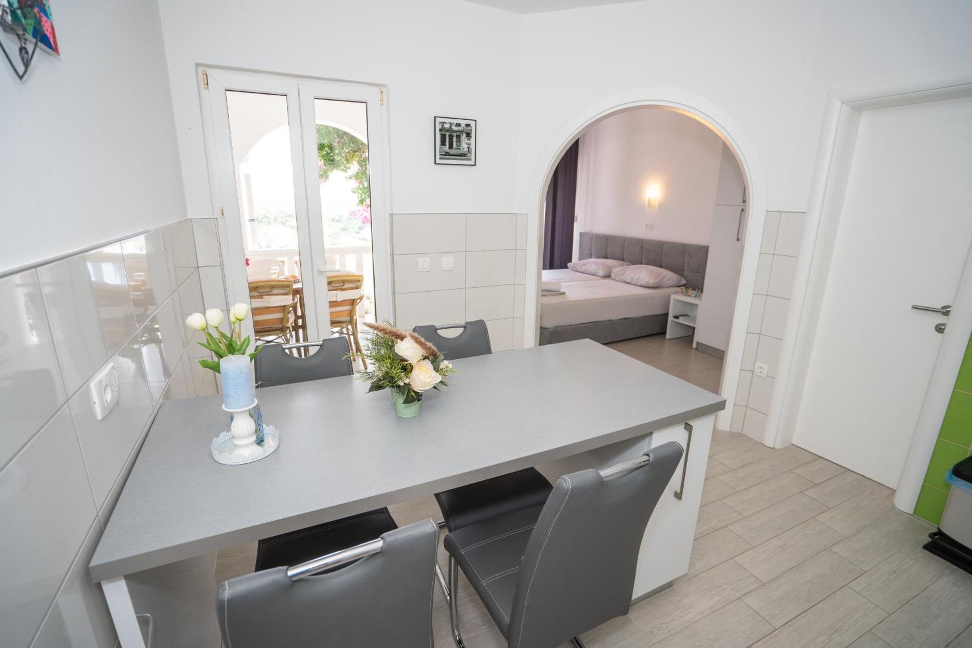 Garden Resort - Apartments Maslina Potocnica ภายนอก รูปภาพ